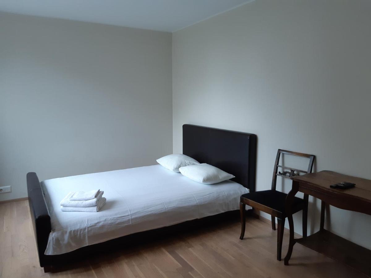 Apartment Aisa Street *